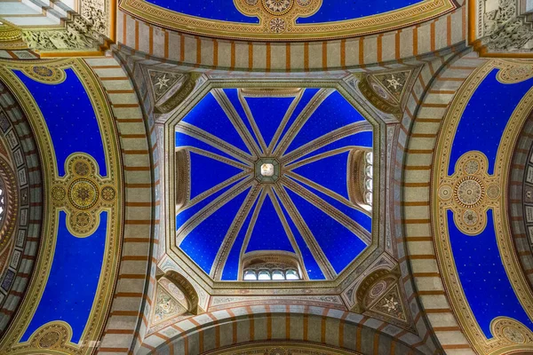 Мілан Італія Травня 2018 Вигляд Купола Меморіальної Каплиці Монументальному Кладовищі — стокове фото