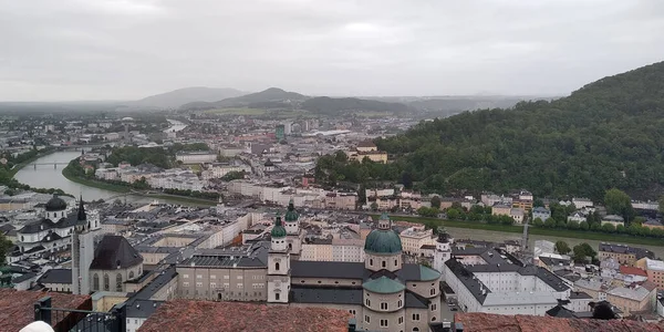 Salzburg Áustria Maio 2019 Esta Uma Vista Panorâmica Cidade Velha — Fotografia de Stock