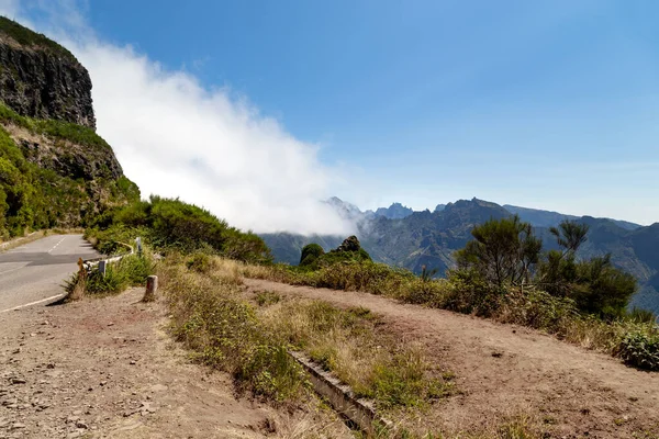 Madeira Portugal August 2021 Road Mountain Pass Enkumeada Located Cloud — Stock Photo, Image