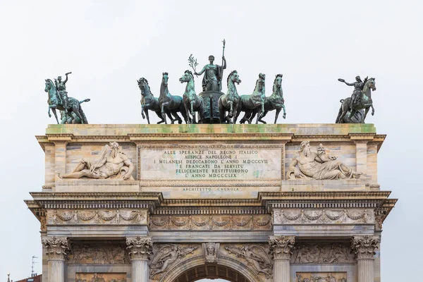 Milano Italia Maggio 2018 Tratta Frammento Arte Con Una Sestiga — Foto Stock