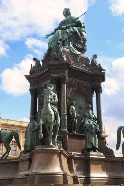 Viena Austria Mayo 2019 Este Monumento Emperatriz María Teresa Centro —  Fotos de Stock