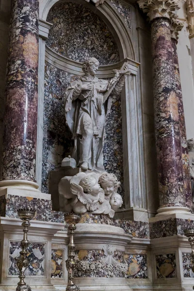 Dubrovnik Croatia September 2016 Figure John Nepomuk Niche Cathedral Assumption — стоковое фото