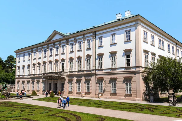 Salzburg Austria 2019年5月17日 这是一座有花园的米拉贝尔宫 是该市最有名的景点之一 — 图库照片