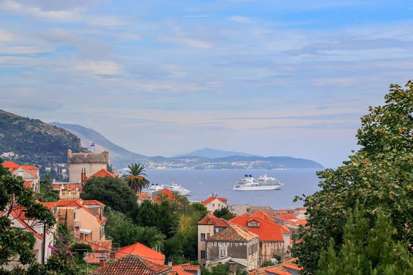 Dubrovnik Croatia September 2016 Sea Liner Outer Roadstead Coast City — Stock Fotó