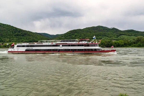 Дурнстейн Австрия Мая 2019 Года Лодка Удовольствия Durnstein Реке Дунай — стоковое фото