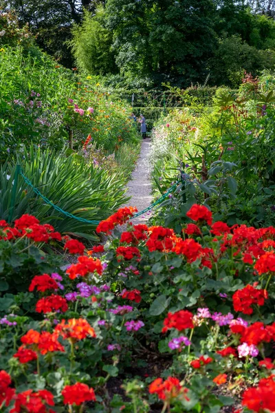 Giverny France August 2019 One Alleys Garden Estate Impressionist Painter — стоковое фото