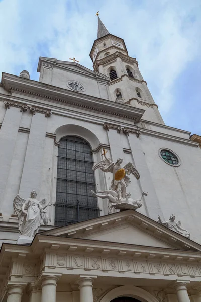 Vienna Austria May 2019 View Facade Belfry Old Church Michael — Stok fotoğraf