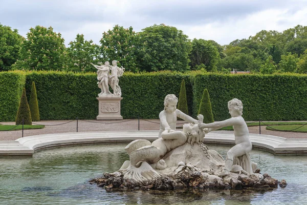 Vienna Austrua May 2019 One Park Sculptural Groups Fountains Belvedere — Stockfoto