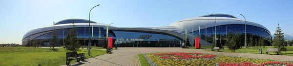 Kazakistan Almaty Şehrindeki Buz Sarayı Halyk Arena — Stok fotoğraf