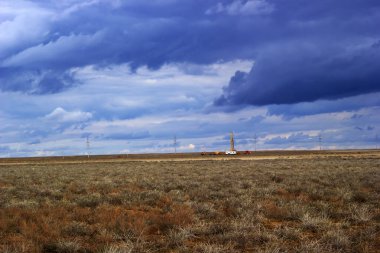 Güney Kazakistan bozkırındaki manzara..