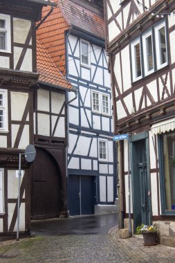 Almanya 'nın Werra Vadisi' ndeki Bad Sooden-Allendorf 'taki resimli evler, Hessen