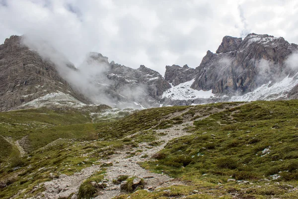 Τοπίο Του Lienz Dolomites Στην Αυστρία Τεράστια Βουνά Των Άλπεων — Φωτογραφία Αρχείου