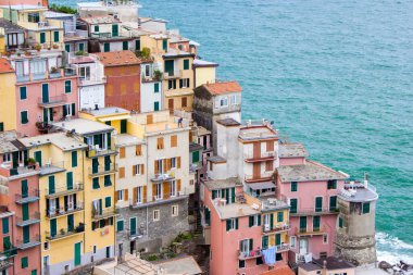 Manarola Köyü, İtalya 'nın Cinque Terre kıyısında.