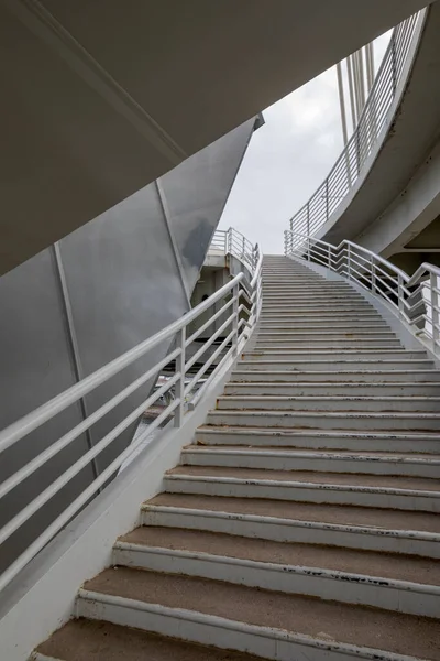 Ascent Modern Bridge Cars Pedestrians View Bridge — Stock Photo, Image