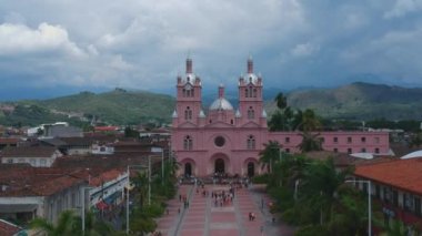 Kolombiya 'daki Baslica de Buga' nın hava manzarası