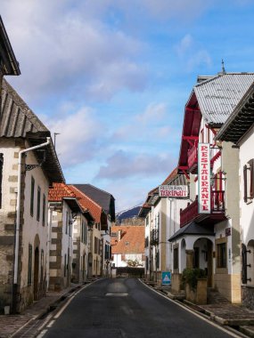Kuzey Navarre, İspanya 'daki Bask köyü