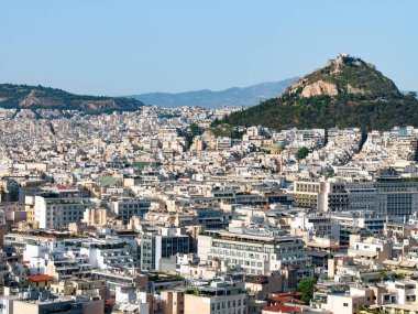 Atina, Yunanistan 'ın Panorama kenti altın saatinde Philopappos Tepesi manzaralı