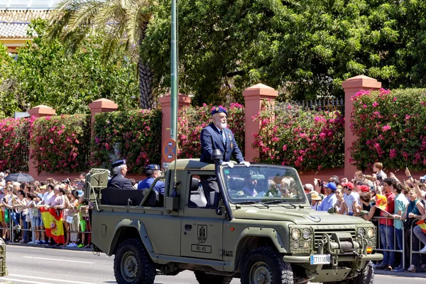 Siviglia Spagna Giugno 2019 Veterani Dei Diversi Corpi Dell Esercito — Foto Stock