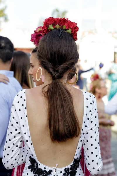 Sevilla Španělsko Května 2019 Krásná Žena Flamencových Šatech Detail Tradičních — Stock fotografie