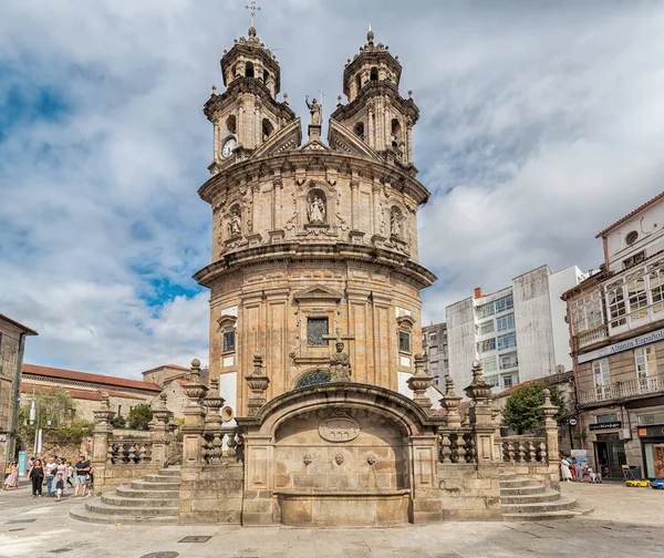 Pontevedra, İspanya - 17 Ağustos 2019: Pilgrim Virgin Tapınağı. 1778 'de Pontevedra' nın tarihi merkezinde inşa edilmiş. Neoklasik tasarımlı barok biçimi.