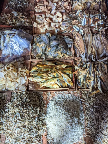 Tayland 'da balık pazarı