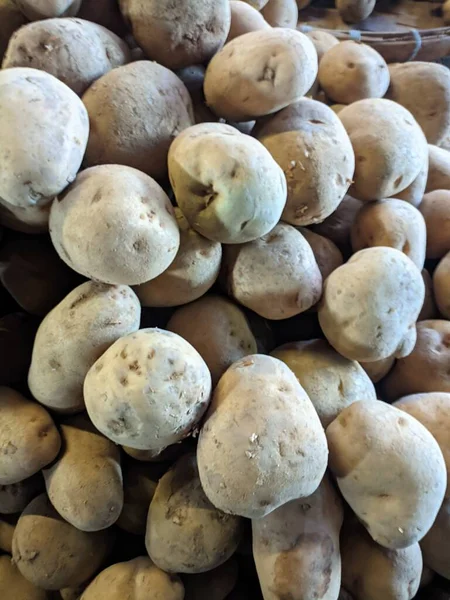Piyasada taze patates