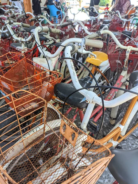 City Barcelonarusty Iron Bicycles Lined Piled Yard — Stock Photo, Image