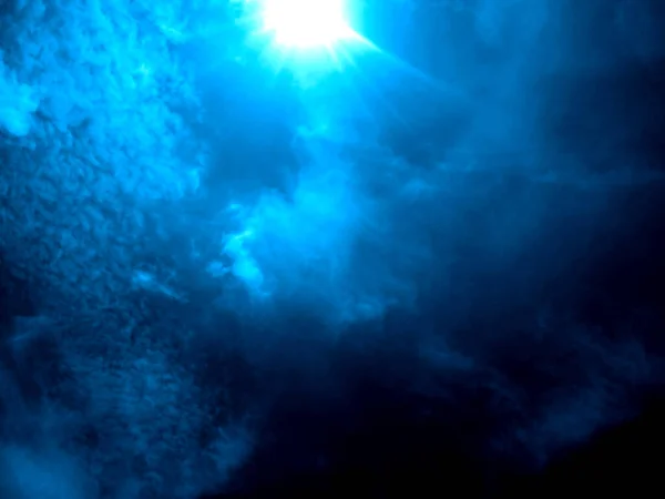 Fondo Abstracto Con Nubes Azules Blancas —  Fotos de Stock