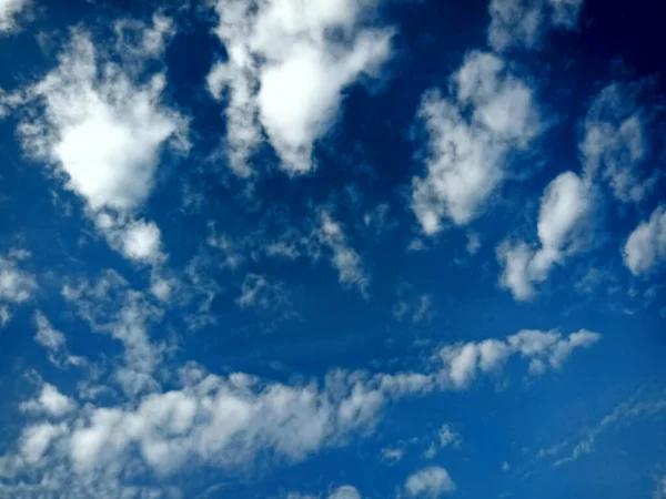 Blue Sky White Clouds — Stock Photo, Image