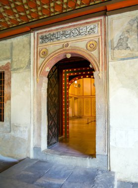 Bahşisaraj, Kırım - 18 Eylül 2020: Han 'ın Sarayı Divan Salonuna Giriş, Bakhchisarai, Kırım