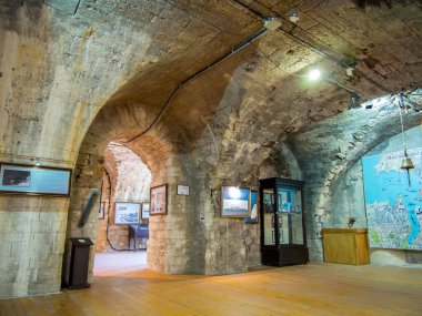 Sivastopol, Kırım - 19 Eylül 2020: Mikhailovskaya Battery, Sivastopol, Kırım