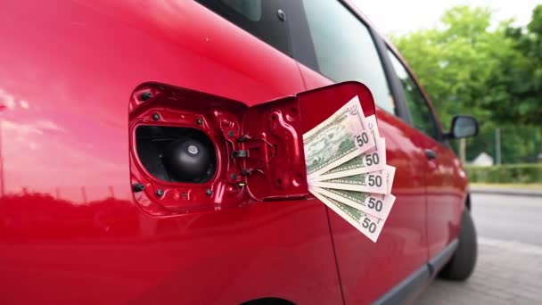 Slow Motion Shot Fifty Dollar Bills Open Gas Tank Car — Video