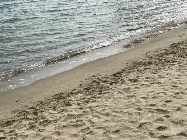 Sahilde güzel deniz dalgaları