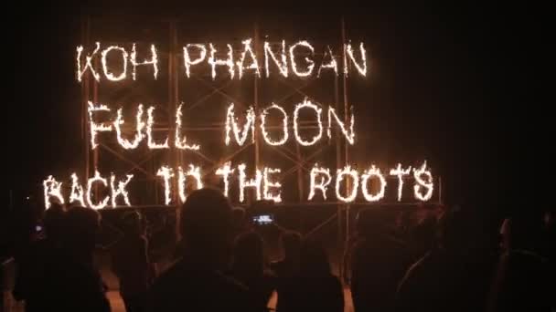 2022 Február Koh Phangan Thaiföld Telihold Vissza Tűzzel Írt Gyökerekhez — Stock videók