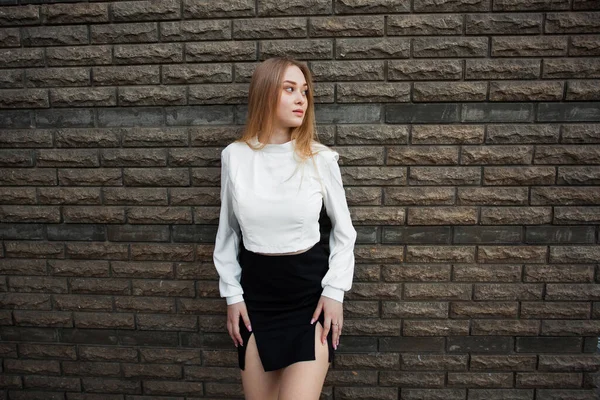 Slender Young Schoolgirl Blond Hair White Shirt Short Black Skirt — Zdjęcie stockowe