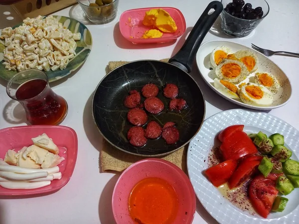 Türkiye 'nin Kahvaltı Şöleni adı Sucuk 