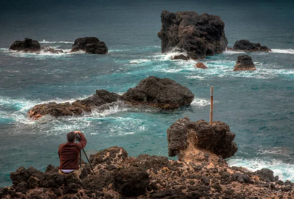 Landschaftsfotograf Konzentriert Sich Auf Eine Küstenlandschaft Der Insel Gran Canaria — Stockfoto
