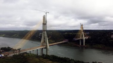Uluslararası Entegrasyon Köprüsü inşaatı - Brezilya x Paraguay - Haziran 07, 2022. Yüksek kalite fotoğraf