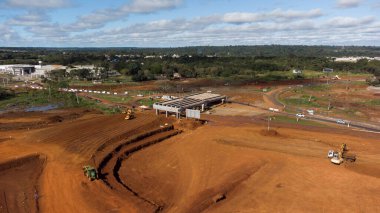 Foz do Iguacu, Parana, Brezilya 06 Mayıs 2022 Avenida das Cataratas 'taki çalışmaların havadan görüntüsü. Yüksek kalite fotoğraf
