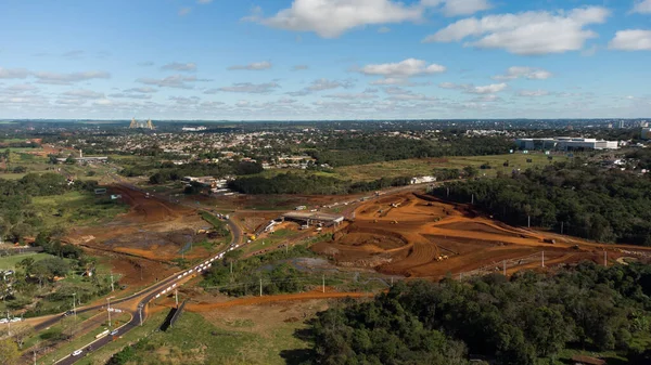 Foz do Iguacu, Parana, Brezilya 06 Mayıs 2022 Avenida das Cataratas 'taki çalışmaların havadan görüntüsü. Yüksek kalite fotoğraf