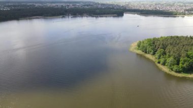 Augustow 'dan Necko Gölü' ne giden yolcu gemilerindeki İHA 'nın görüntüsü..