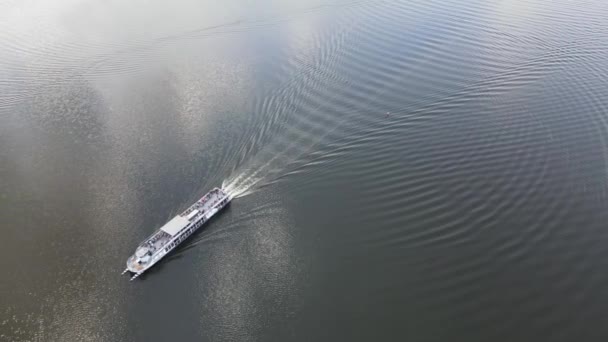 View Drone Cruise Ships Augustow Sailing Lake Necko — Vídeo de stock