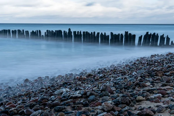 Вид Балтийское Море Волнорез Камни Берегу Балтийского Моря Кребржеге — стоковое фото