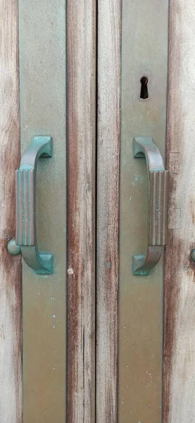 Old Shabby Door Its Parts Project Texture Shabby Weathered Wooden — Stockfoto