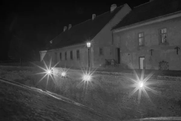 切赫共和国城堡的夜景 — 图库照片