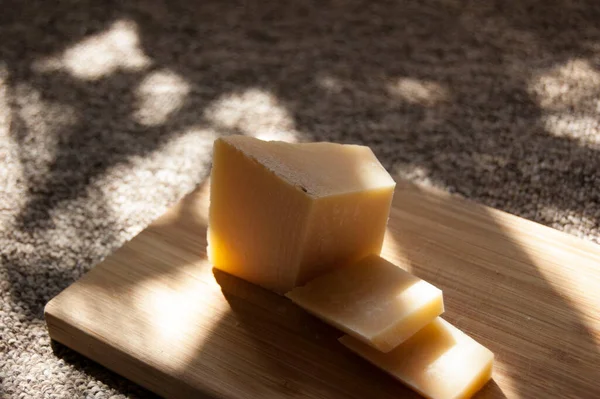 Yellow Cheese Wooden Table Background —  Fotos de Stock