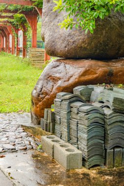 Tayland şehrindeki antik taş.