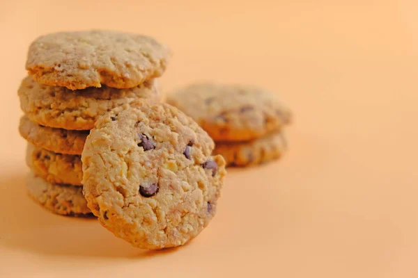 Stack Delicious Cookies Crackers Biscuits Orange Background — Stock Photo, Image