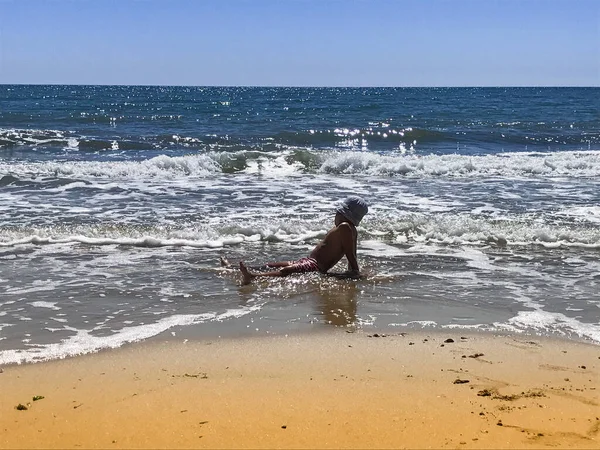 Little Boy Black Sea Coast Midday Sun — Stock Fotó