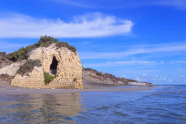 Apulia Legszebb Homokos Strandjai Olaszországban Alimini Strand Fiumicelli Torony Amely — Stock Fotó